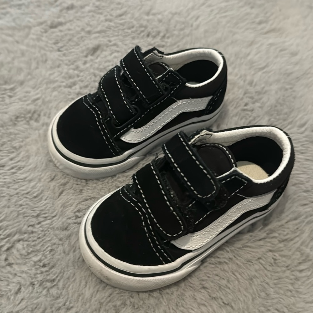 Vans old skool v shoes